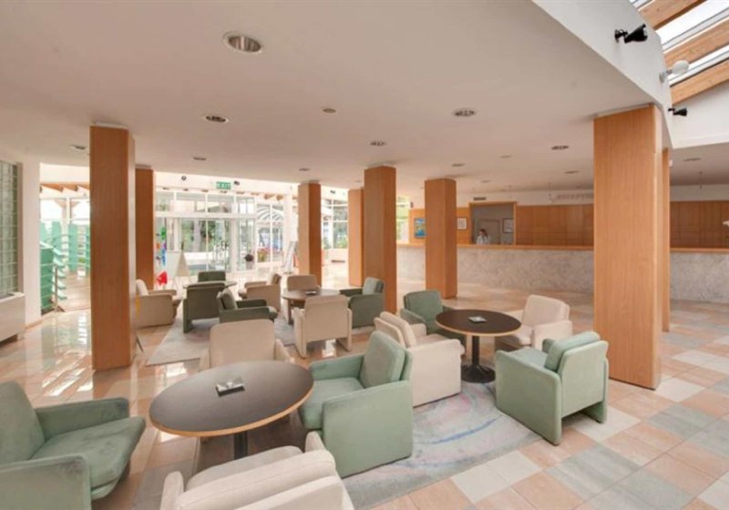 Ausstattung & Service