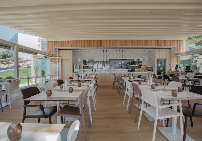 Ausstattung & Service