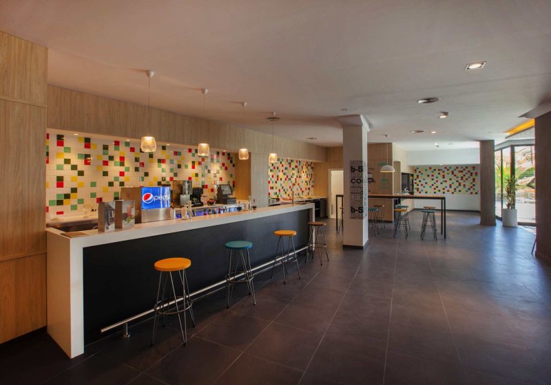 Ausstattung & Service