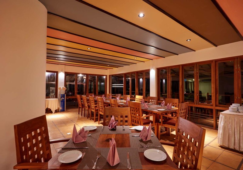 Ausstattung & Service