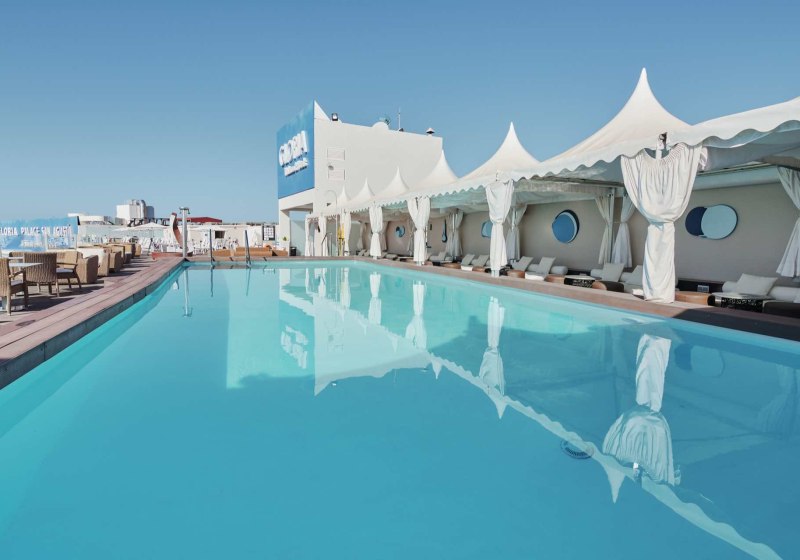 Ausstattung & Service