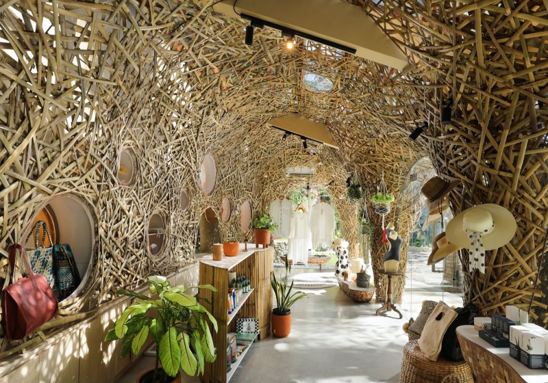 Ausstattung & Service