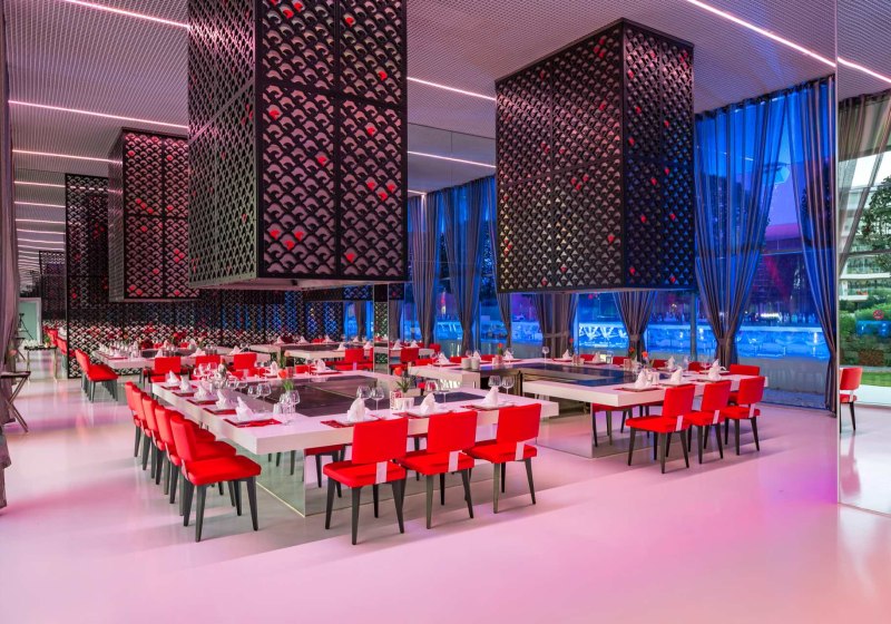 Ausstattung & Service