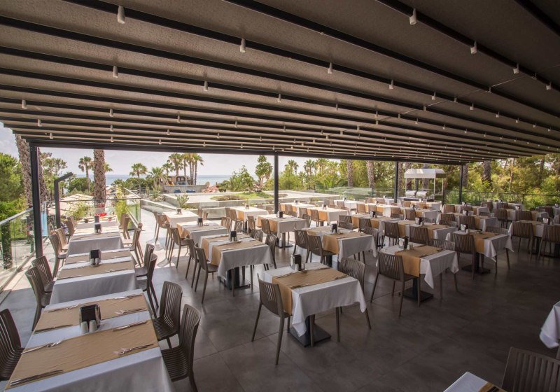 Ausstattung & Service