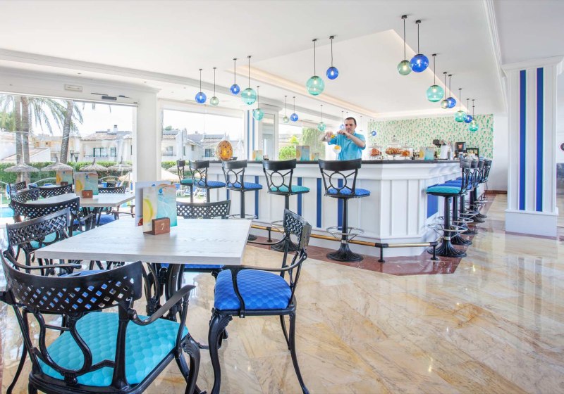 Ausstattung & Service