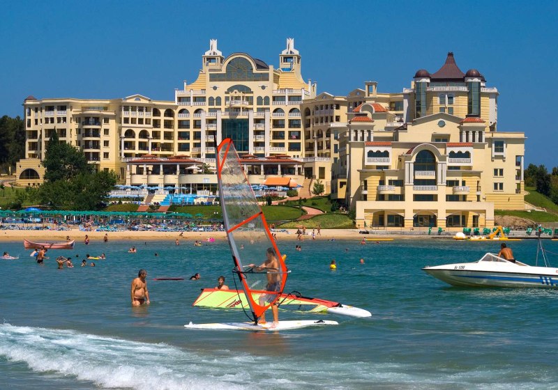 Duni Marina Royal Palace