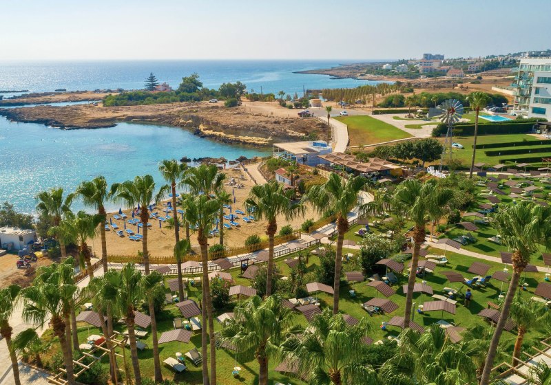 Cavo Maris Beach Hotel