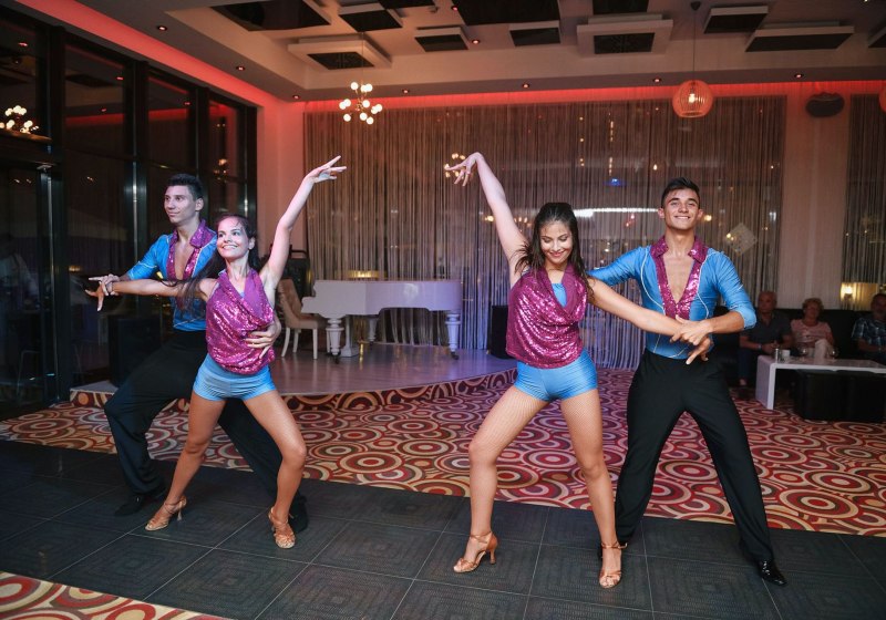 Unterhaltung & Entertainment