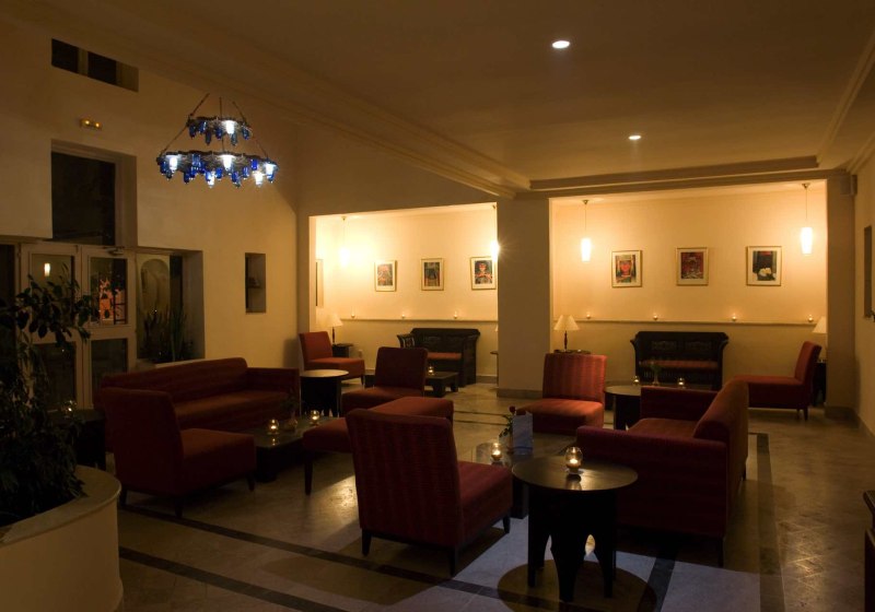 Ausstattung & Service