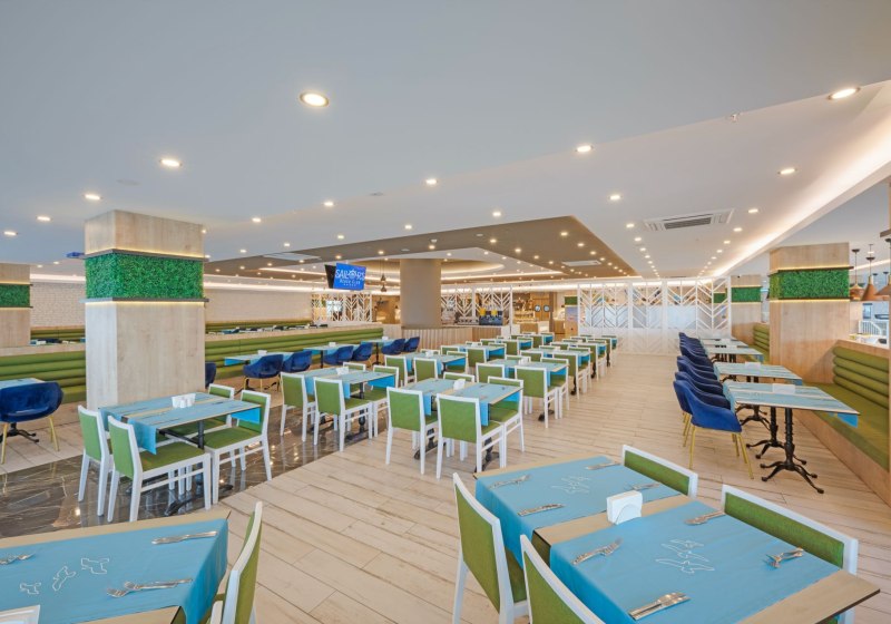 Ausstattung & Service