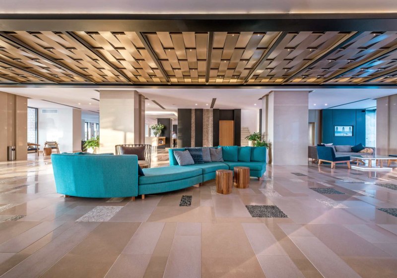 Ausstattung & Service