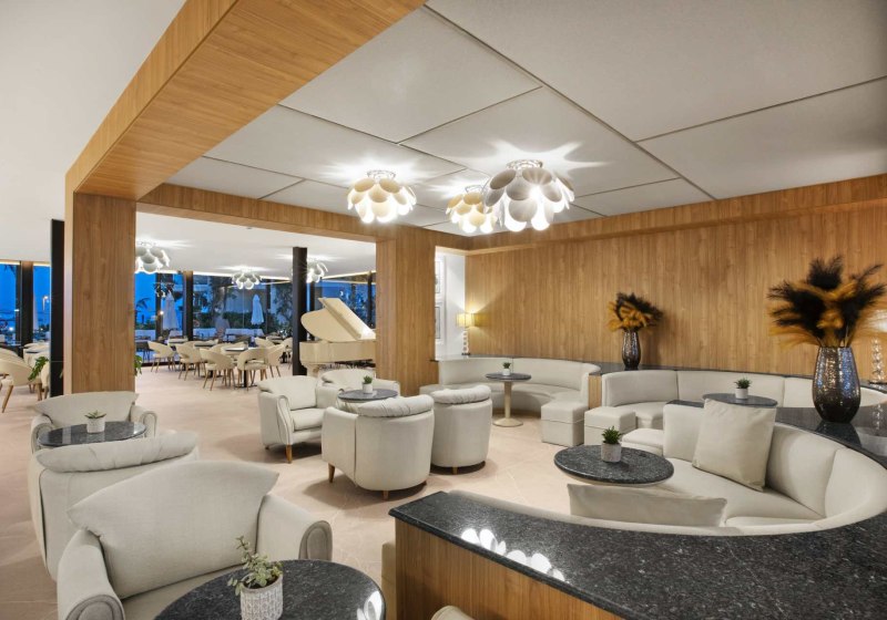 Ausstattung & Service