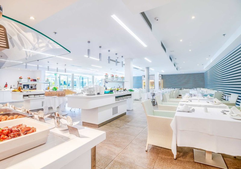 Ausstattung & Service