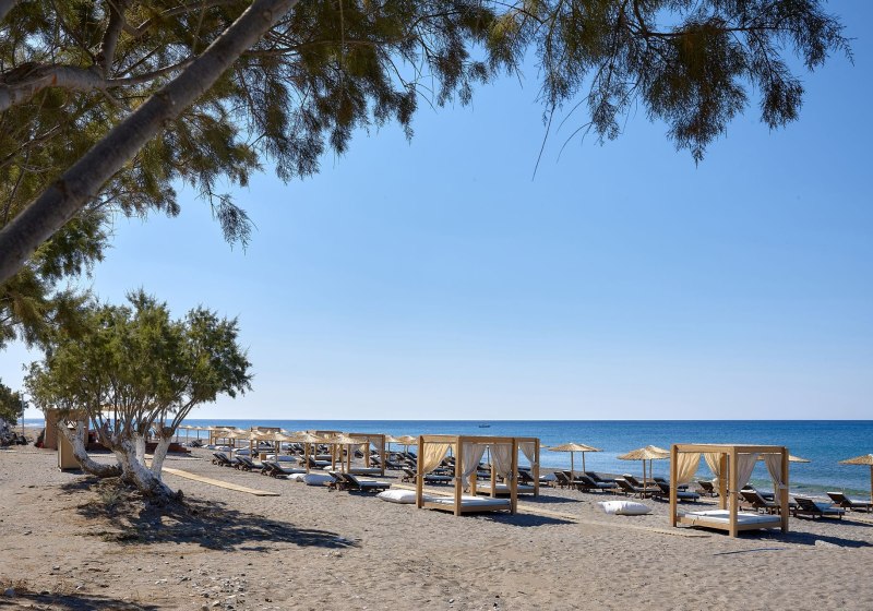 Enorme Santanna Beach Resort