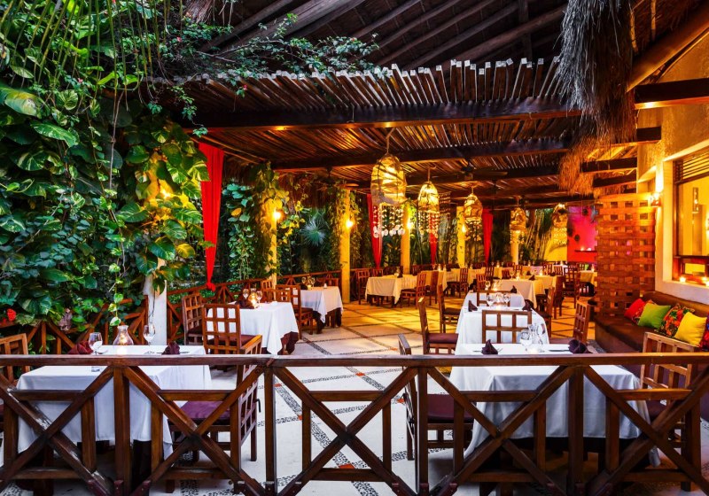 Ausstattung & Service