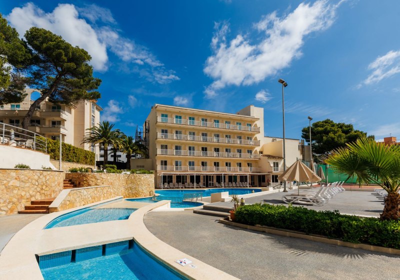 Ausstattung & Service