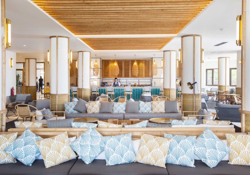 Ausstattung & Service