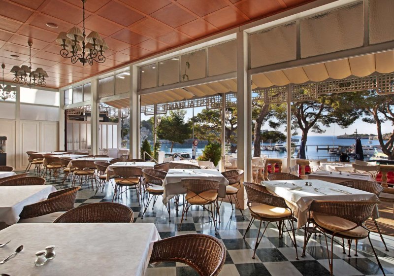 Ausstattung & Service