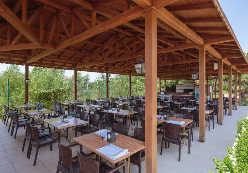 Ausstattung & Service