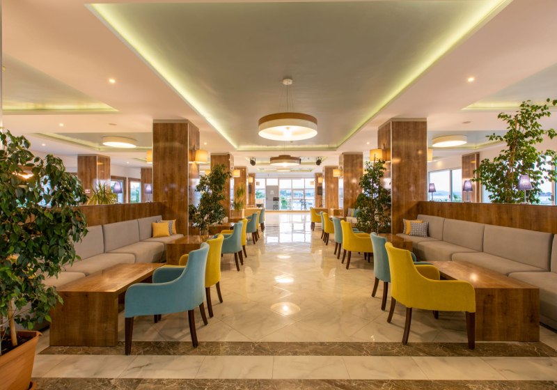 Ausstattung & Service