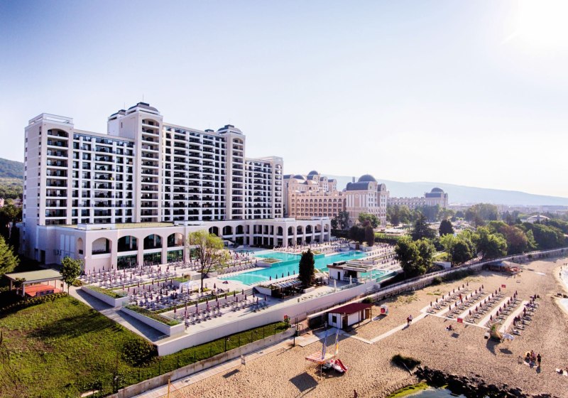 Secrets Sunny Beach Resort