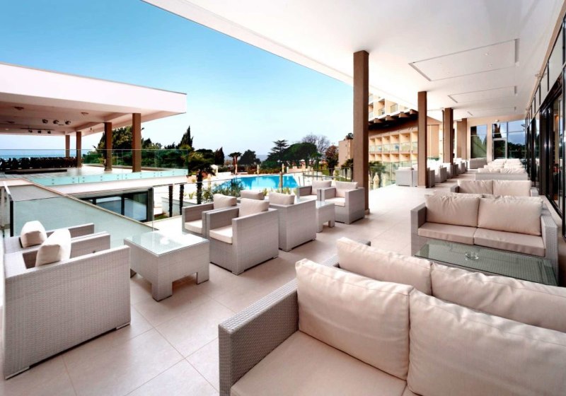 Ausstattung & Service