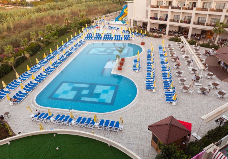 Ausstattung & Service