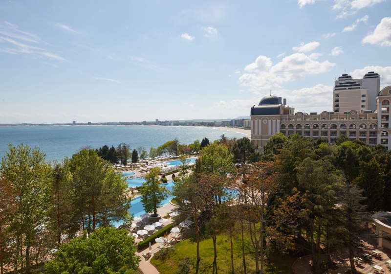 Ausstattung & Service