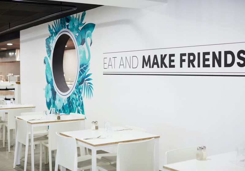 Ausstattung & Service