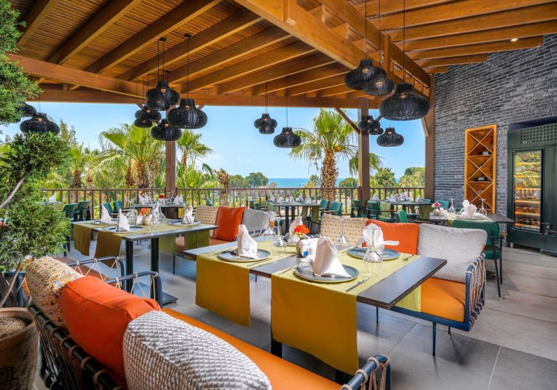 Ausstattung & Service