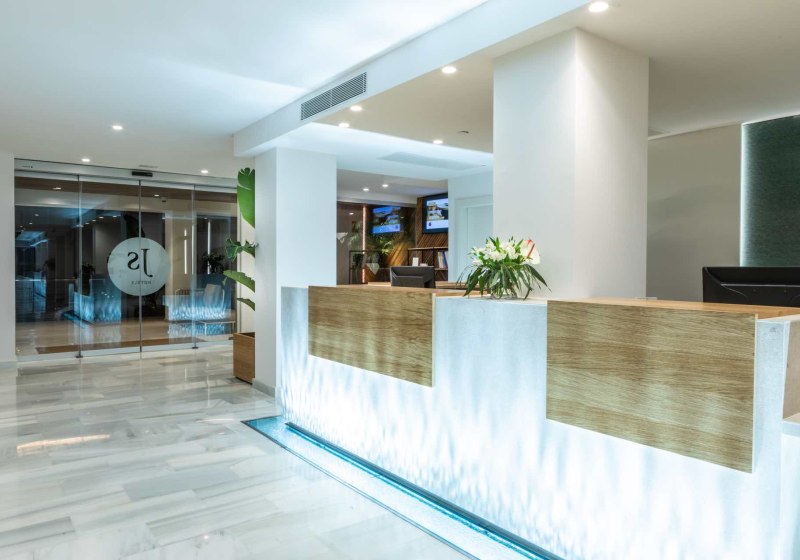 Beispiel: Ausstattung & Service