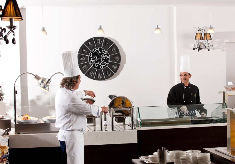 Ausstattung & Service