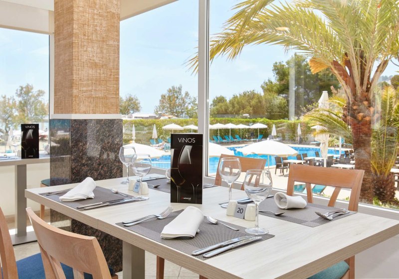 Ausstattung & Service