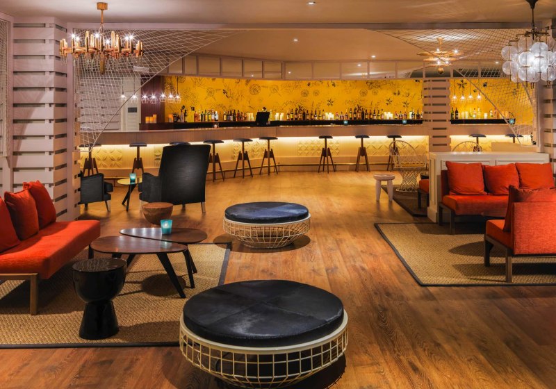 Ausstattung & Service