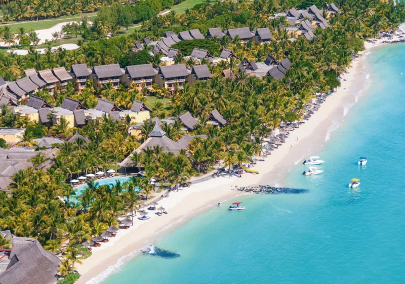 Paradis Beachcomber Golf Resort & Spa