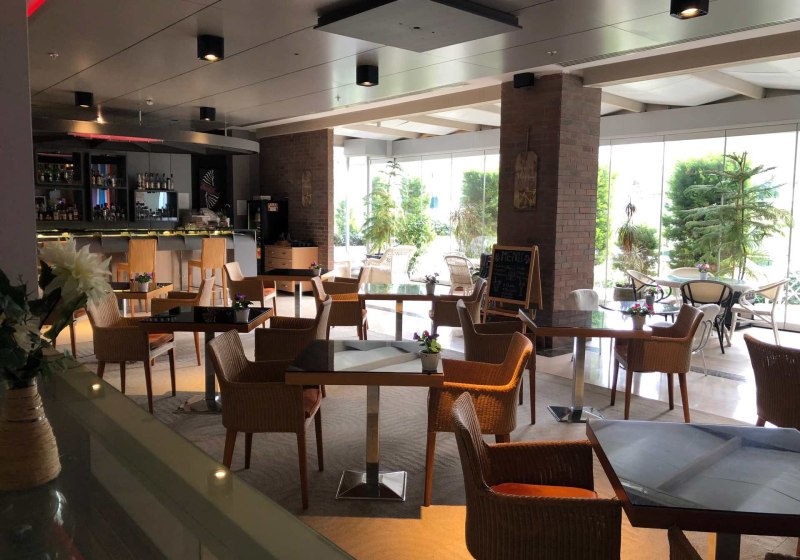 Ausstattung & Service