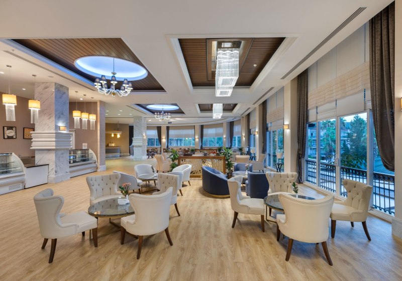 Ausstattung & Service