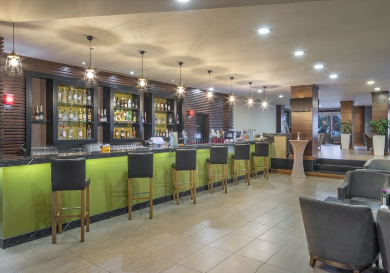 Ausstattung & Service