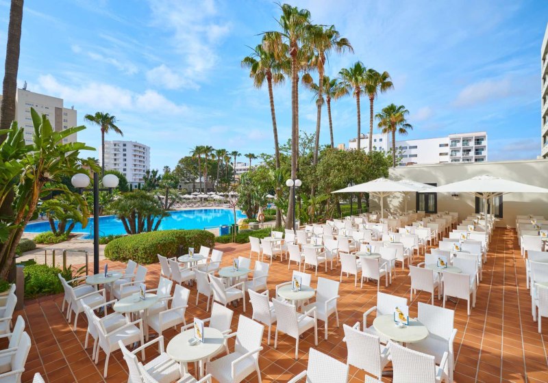 Ausstattung & Service