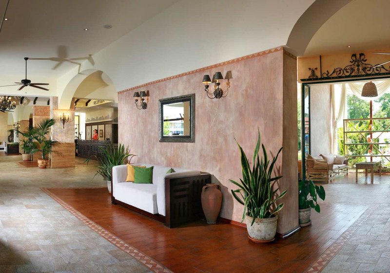 Ausstattung & Service