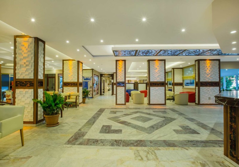 Ausstattung & Service