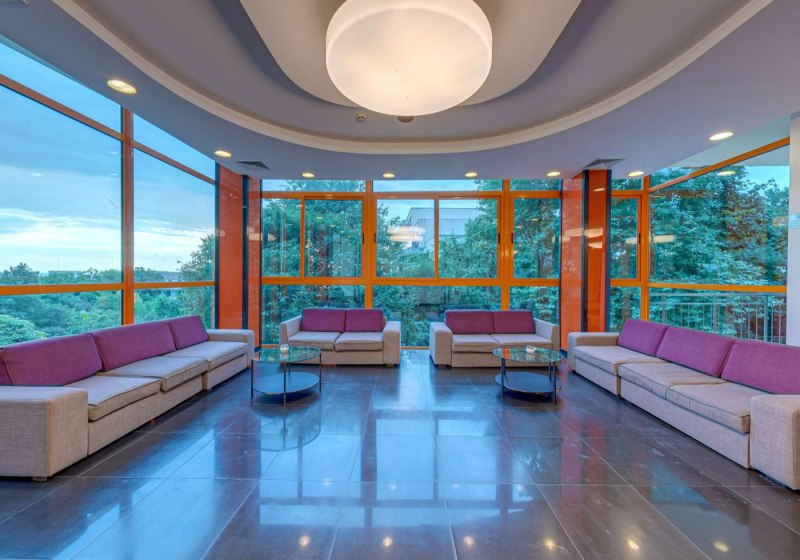 Ausstattung & Service