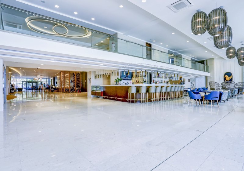 Ausstattung & Service