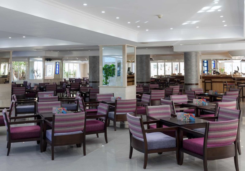 Ausstattung & Service