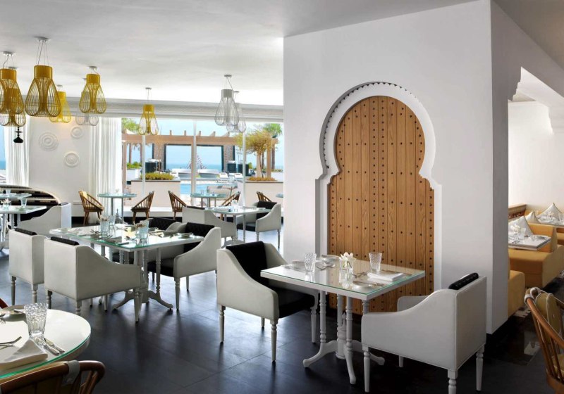 Ausstattung & Service