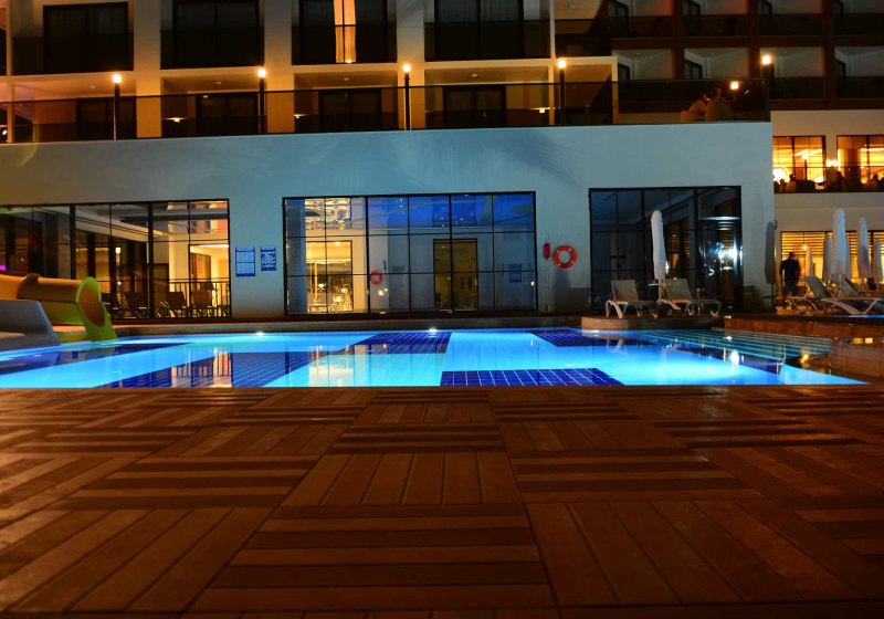 Ausstattung & Service