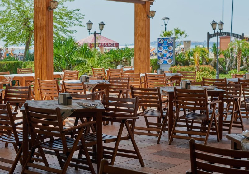 Ausstattung & Service