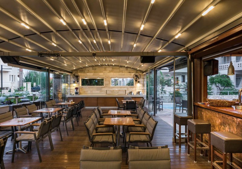 Ausstattung & Service