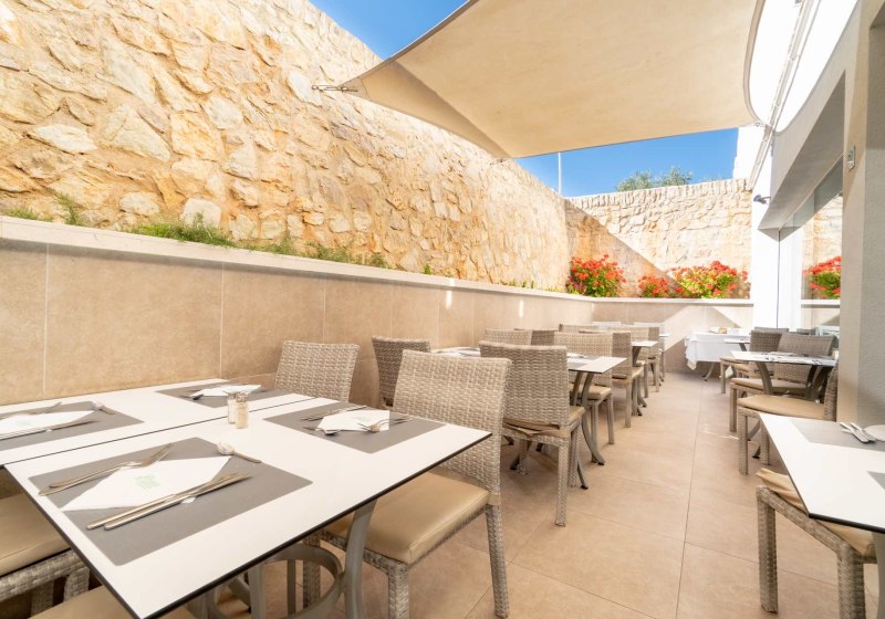 Ausstattung & Service