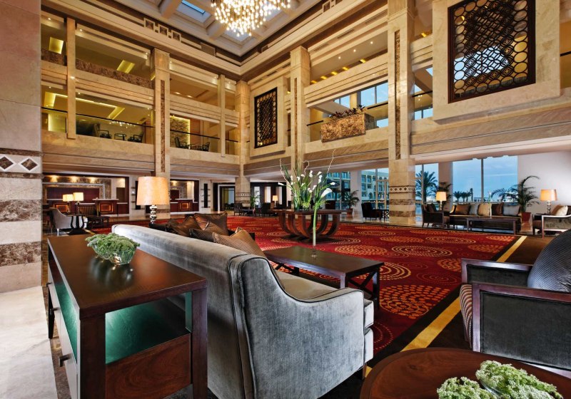 Beispiel: Hotel Außenpool